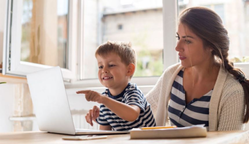 18 façons de protéger vos enfants en ligne